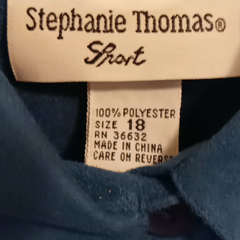 Shirt - Picture 3 of 4